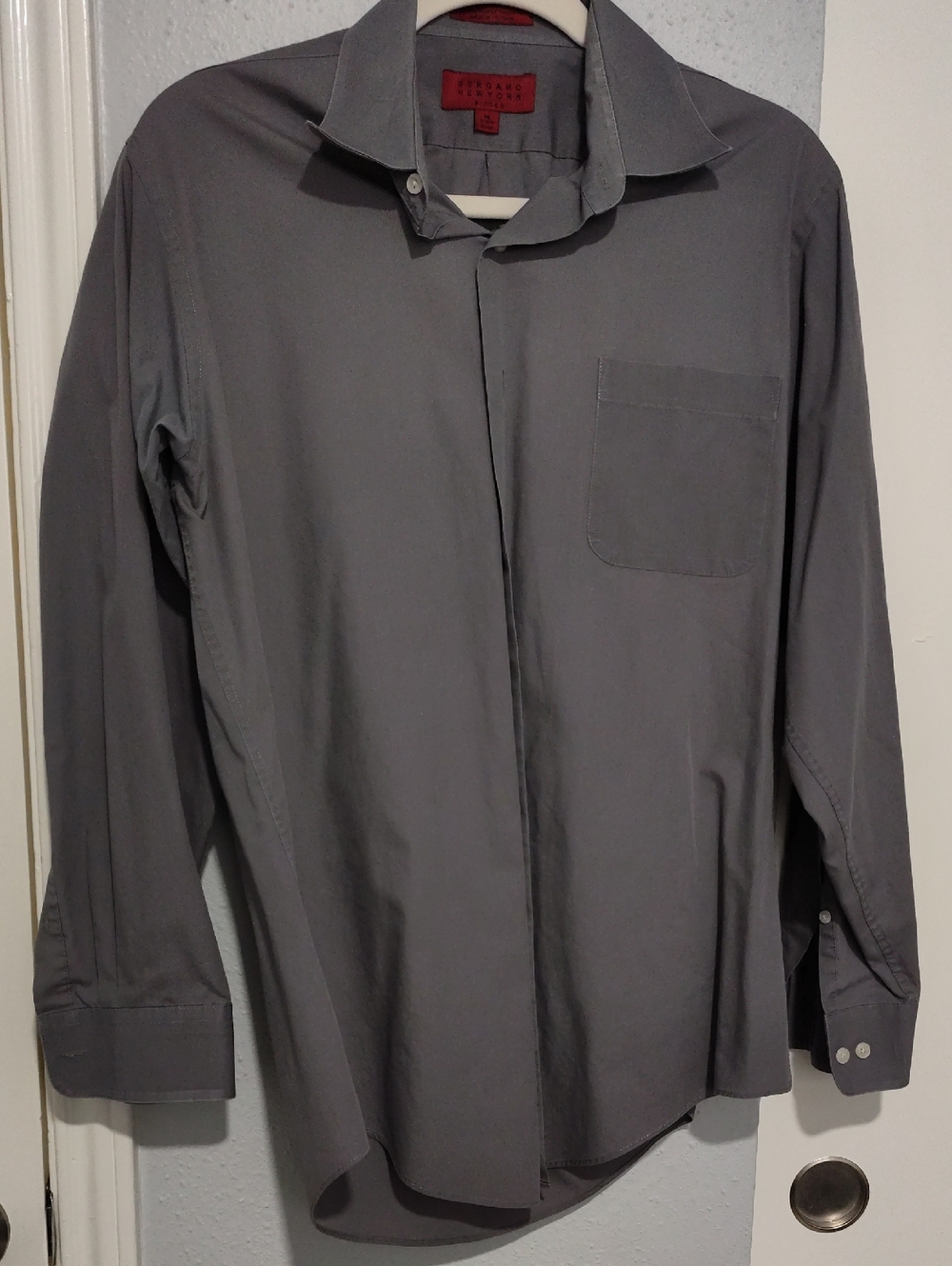 Men's Gray Casual Button-Down Shirt - Classic Long Sleeve